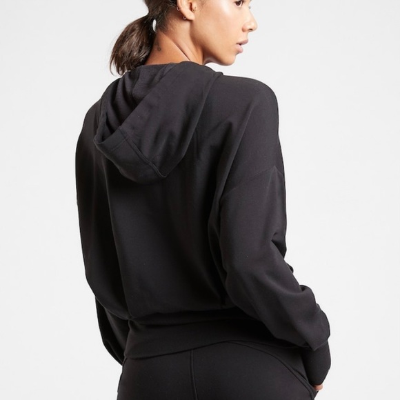 NWT-Athleta Balance Black Sweatshirt, Extra Large - Picture 2 of 8